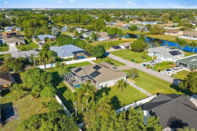$575,000 | 2434 Southeast Pascal Avenue, Port St. Lucie, FL 34952