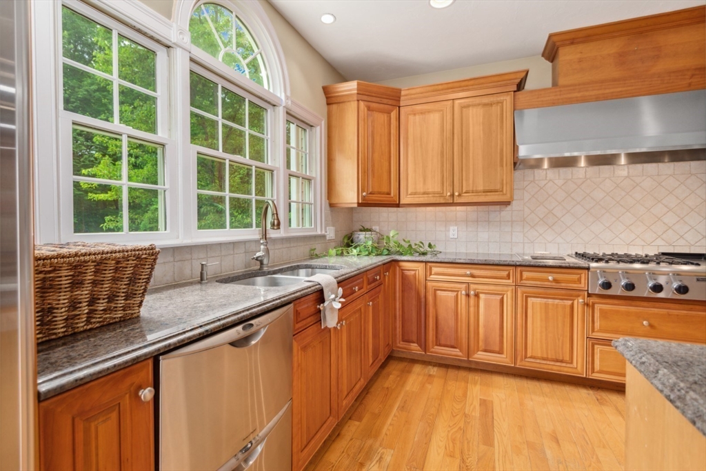 114 Mill Street Middleton, MA 01949 - Photo 16 of 42 Gallery Image 16