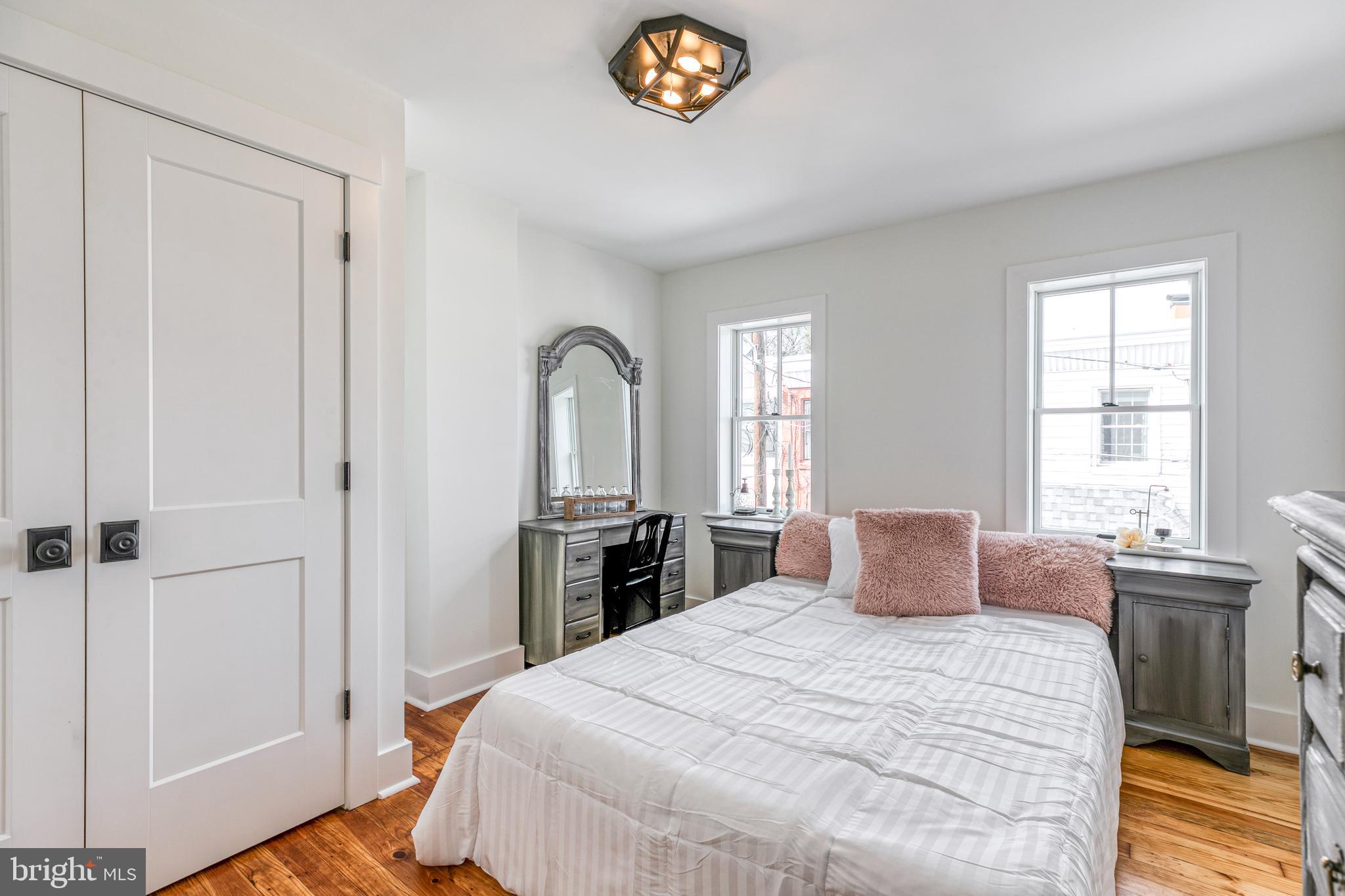 2331 Mercer Street Philadelphia, PA 19125 - Photo 16 of 27
