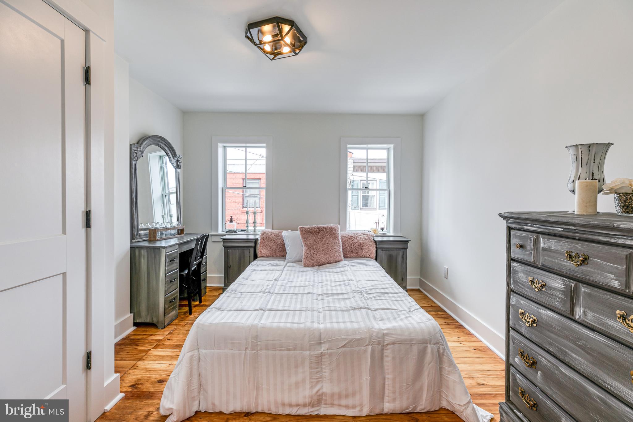 2331 Mercer Street Philadelphia, PA 19125 - Photo 18 of 27