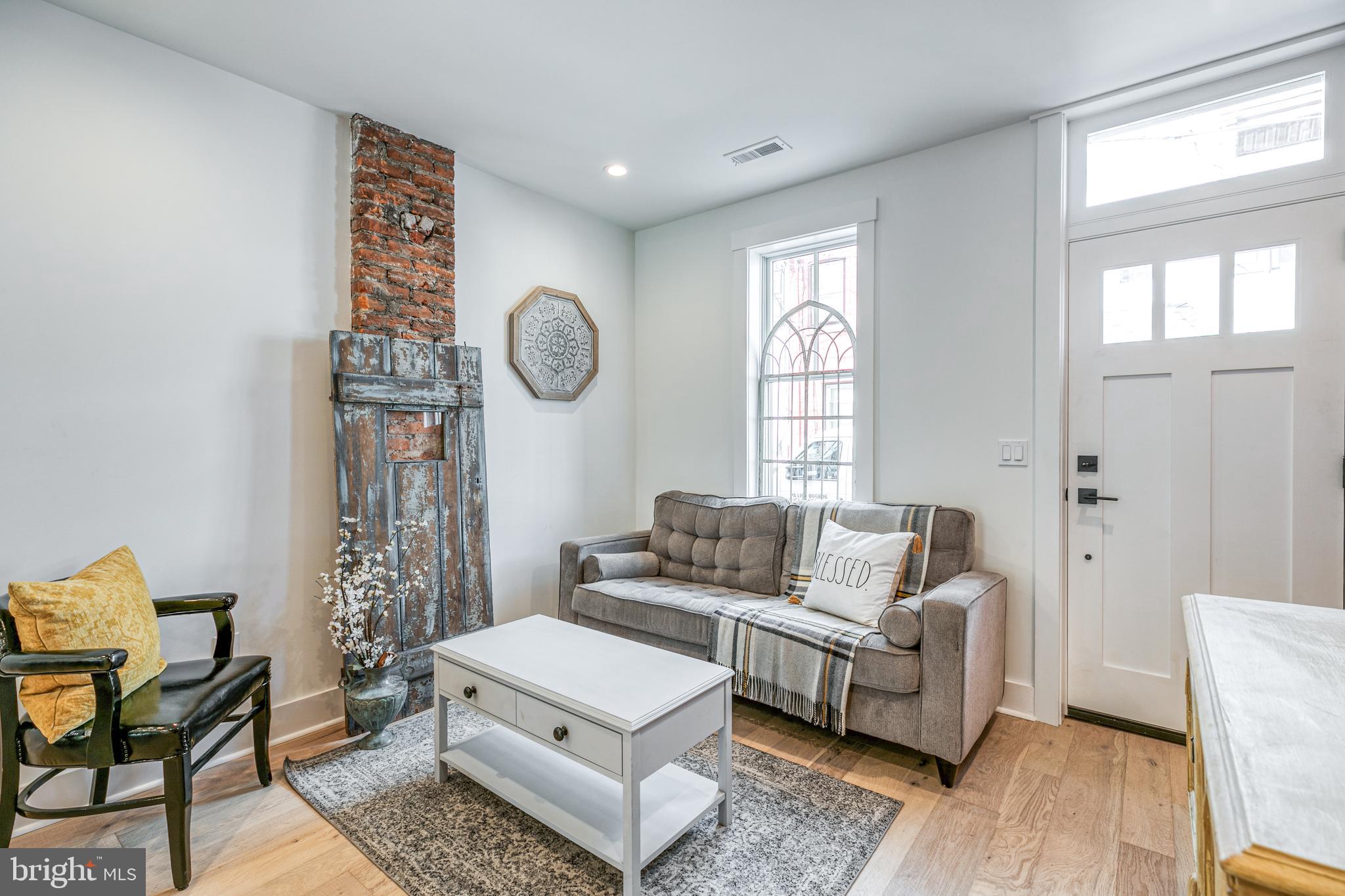 2331 Mercer Street Philadelphia, PA 19125 - Photo 5 of 27