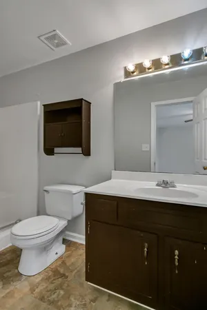 $1,350 | 253 New Gritton Avenue, Oak Grove, KY 42262