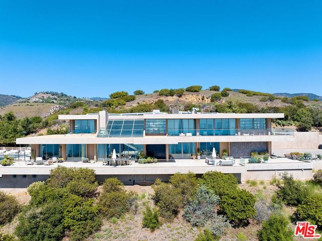 $8,750,000 | 27316 Winding Way, Malibu, CA 90265
