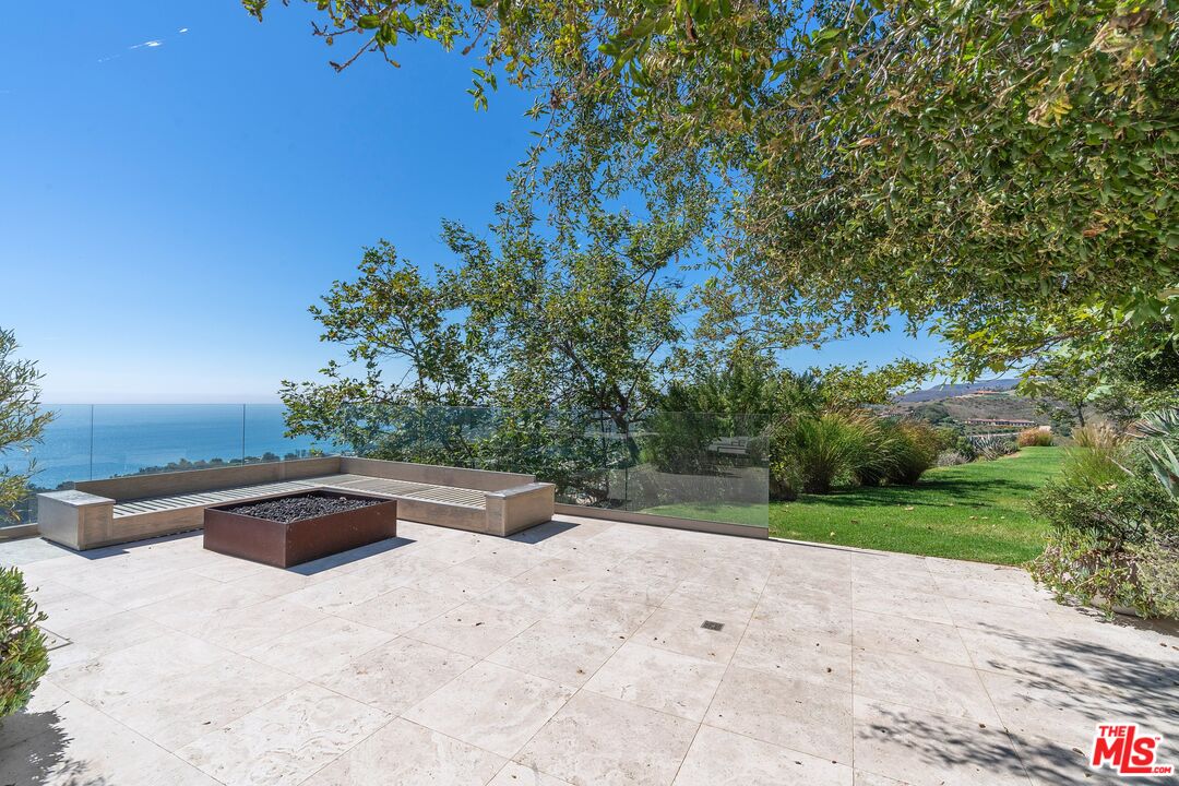 27316 Winding Way Malibu, CA 90265 - Photo 24 of 48