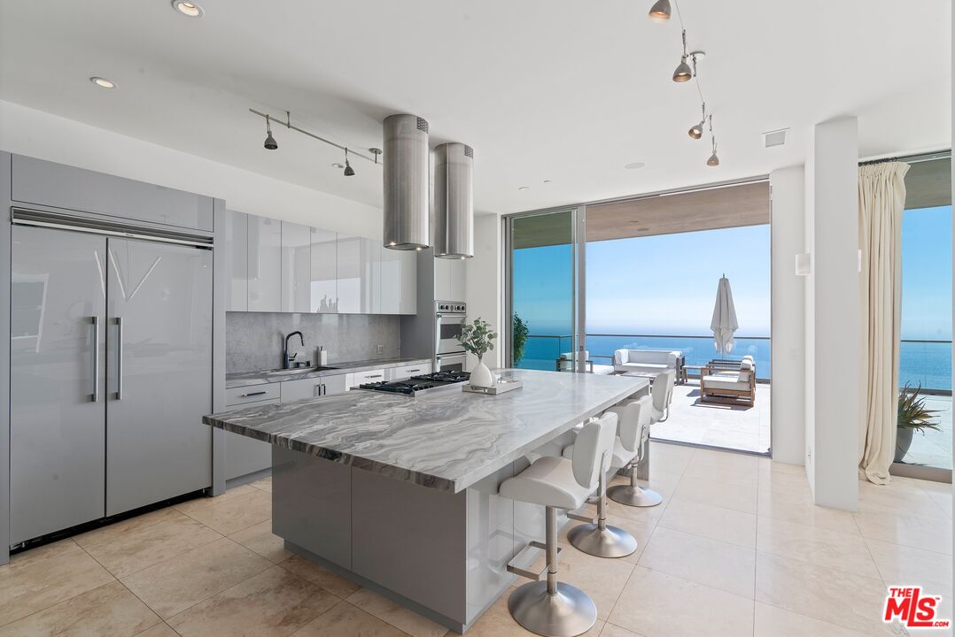 27316 Winding Way Malibu, CA 90265 - Photo 32 of 48