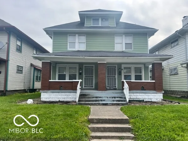 $1,099 | 557 North Dearborn Street, Indianapolis, IN 46201
