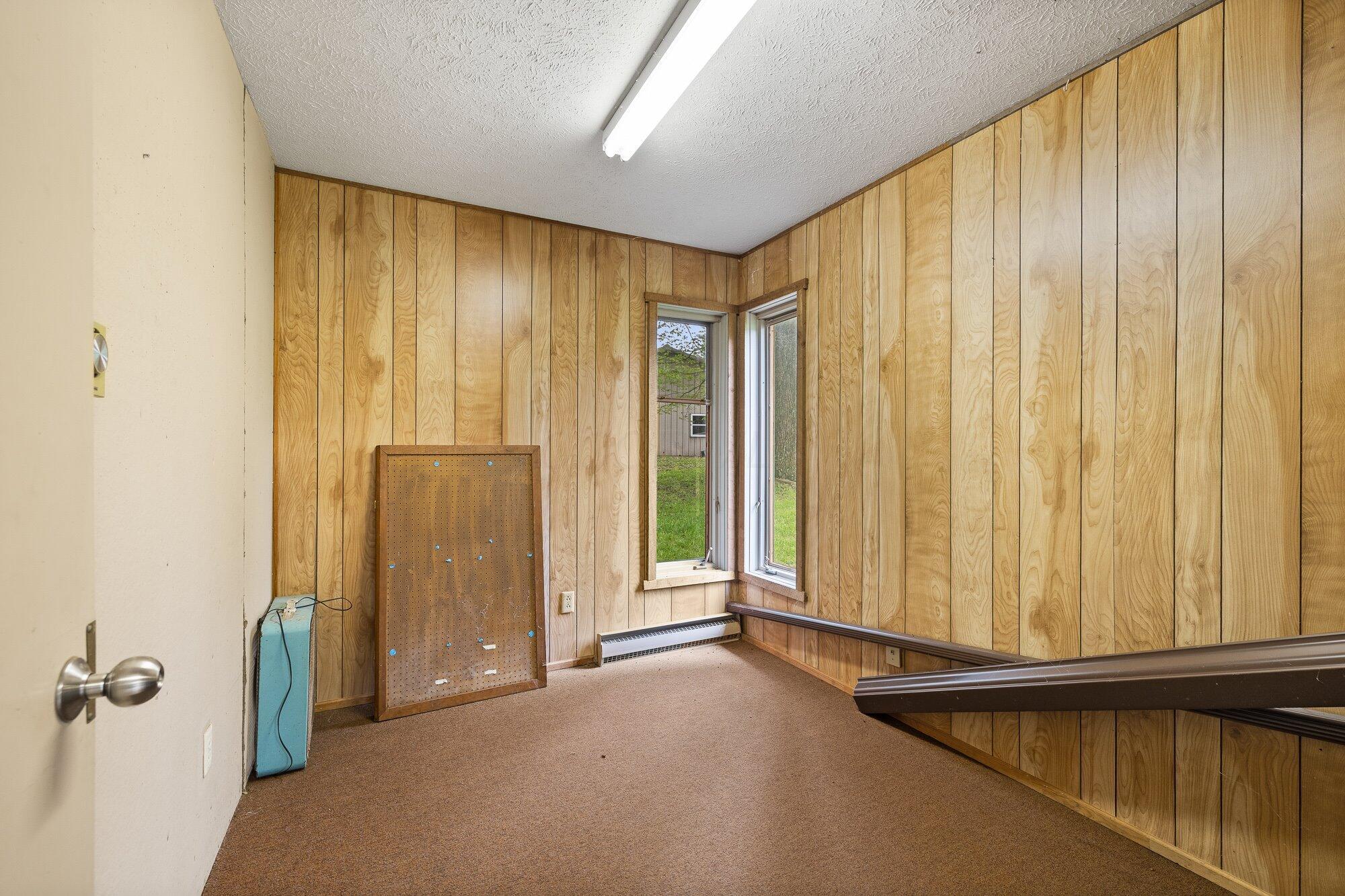 1366 Orweiler Road Mansfield, OH 44903 - Photo 20 of 66 20-ext-cabin-1-6