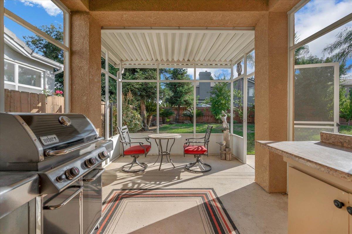 2474 Twain Avenue Clovis, CA 93611 - Photo 32 of 55