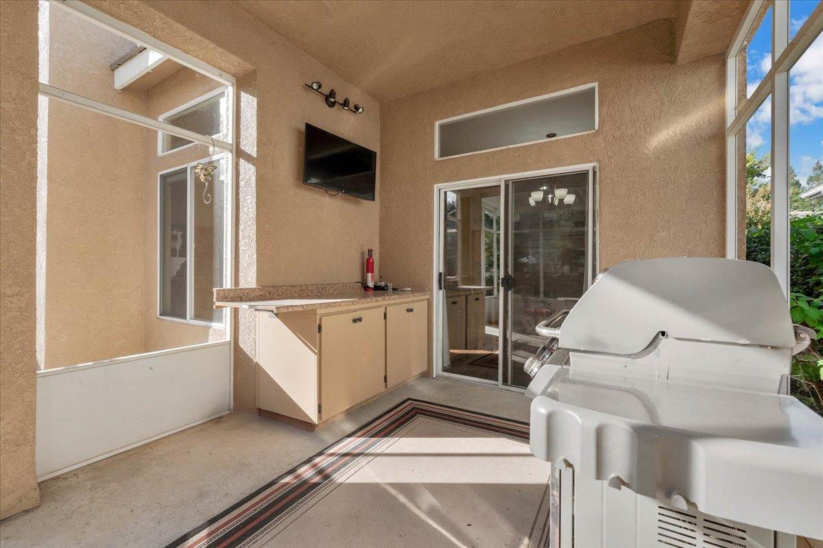 2474 Twain Avenue Clovis, CA 93611 - Photo 34 of 55