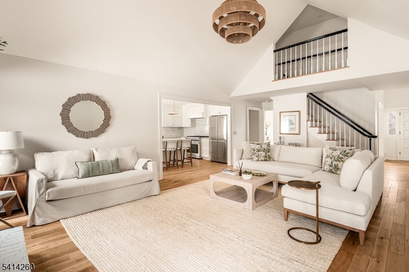 15 Squirrel Run Morristown, NJ 07960 - Photo 2 of 49