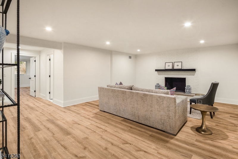 15 Squirrel Run Morristown, NJ 07960 - Photo 33 of 49