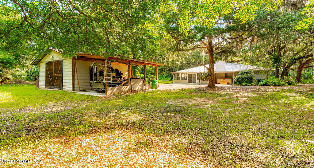 5760 Seminole Street Mims, FL 32754 - Photo 36 of 42 35 - 5760SeminoleSt-166-HDR