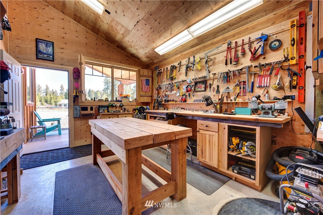 122 Colfax Road Cle Elum, WA 98922 - Photo 32 of 36 Gallery Image 32
