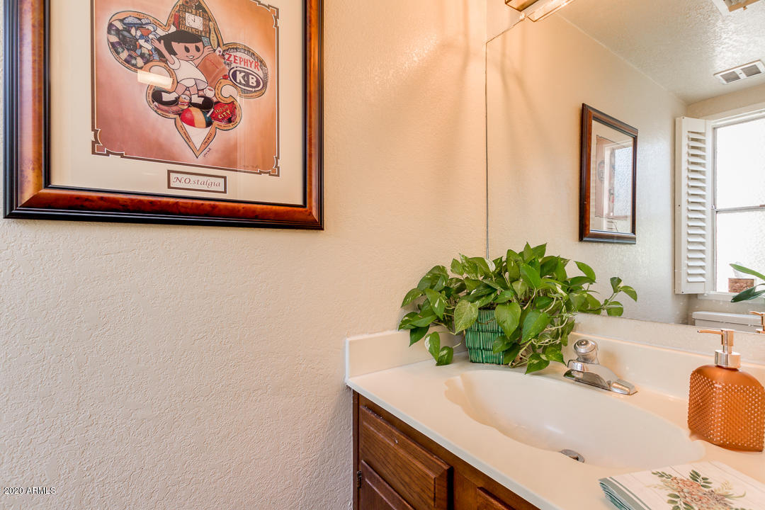 4105 East Bloomfield Road Phoenix, AZ 85032 - Photo 5 of 29 18-Bloomfield