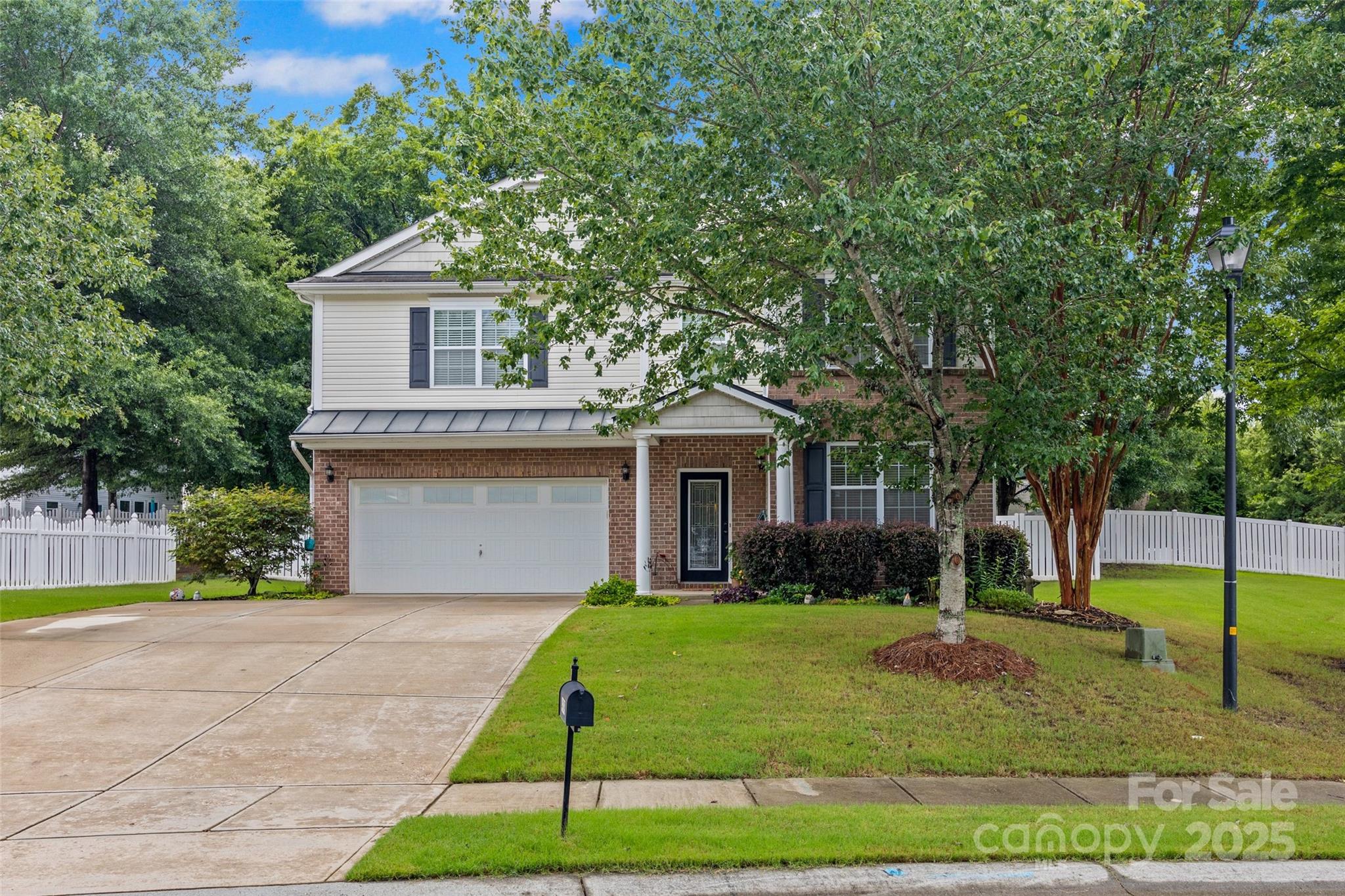 409 Garden Grove Road Fort Mill, SC 29708 - Photo 4 of 41 Gallery Image 4