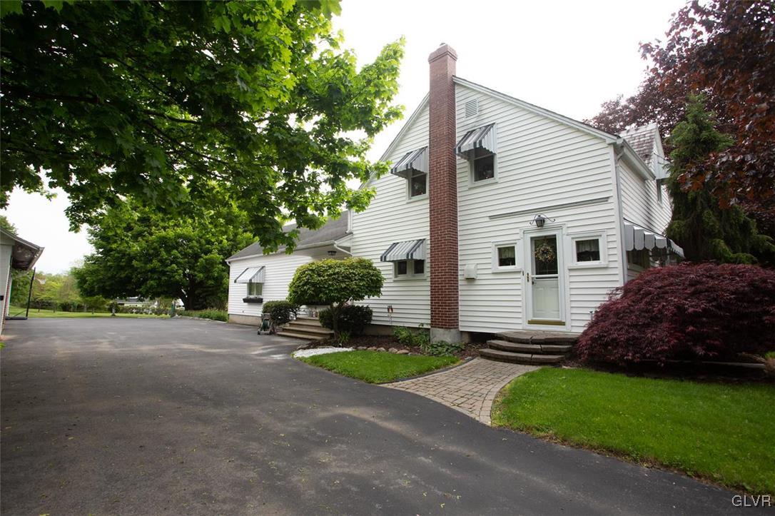 556 Cherry Hill Road Nazareth, PA 18064 - Photo 1 of 33
