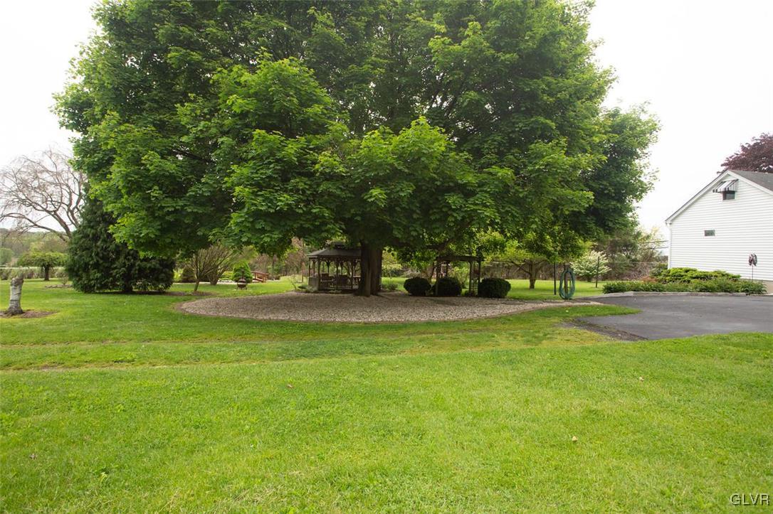 556 Cherry Hill Road Nazareth, PA 18064 - Photo 26 of 33