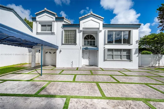 $549,995 | 351 Northeast 211th Street, Miami, FL 33179