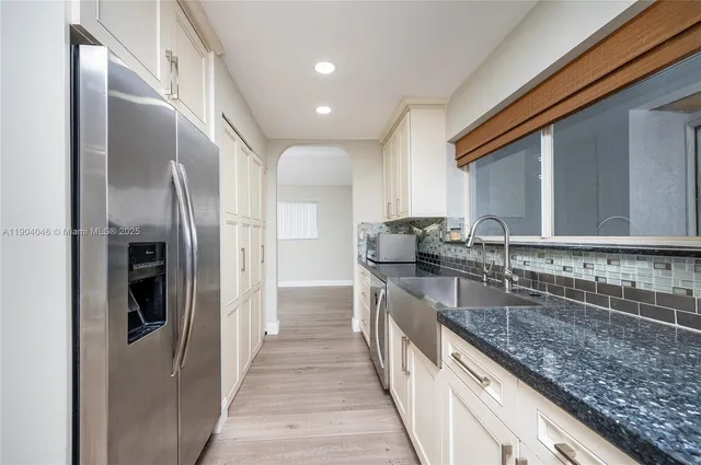 $549,995 | 351 Northeast 211th Street, Miami, FL 33179