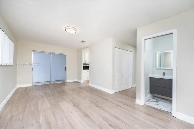 $549,995 | 351 Northeast 211th Street, Miami, FL 33179