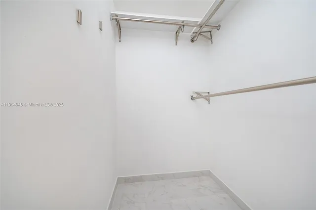 $549,995 | 351 Northeast 211th Street, Miami, FL 33179