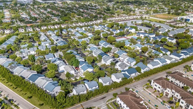 $549,995 | 351 Northeast 211th Street, Miami, FL 33179