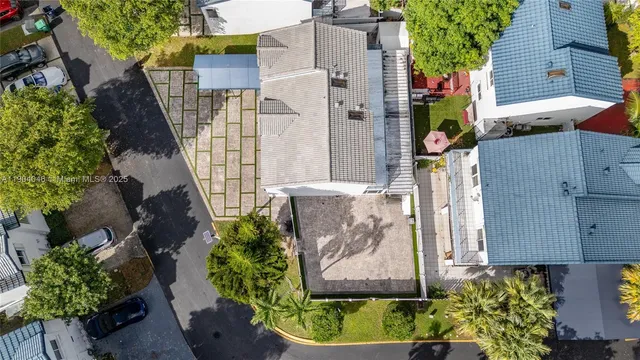 $549,995 | 351 Northeast 211th Street, Miami, FL 33179