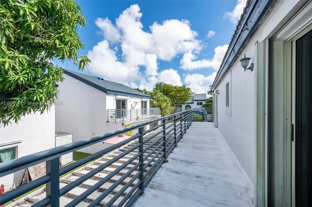 $549,995 | 351 Northeast 211th Street, Miami, FL 33179