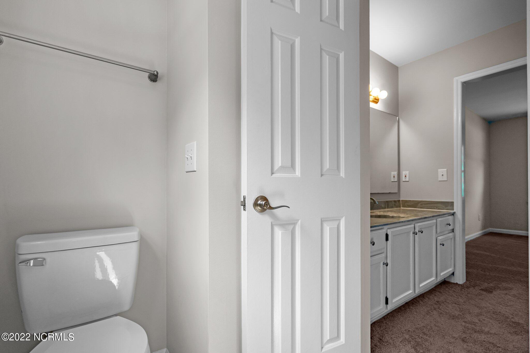5822 Dekker Road Castle Hayne, NC 28429 - Photo 22 of 59 Master Bathroom