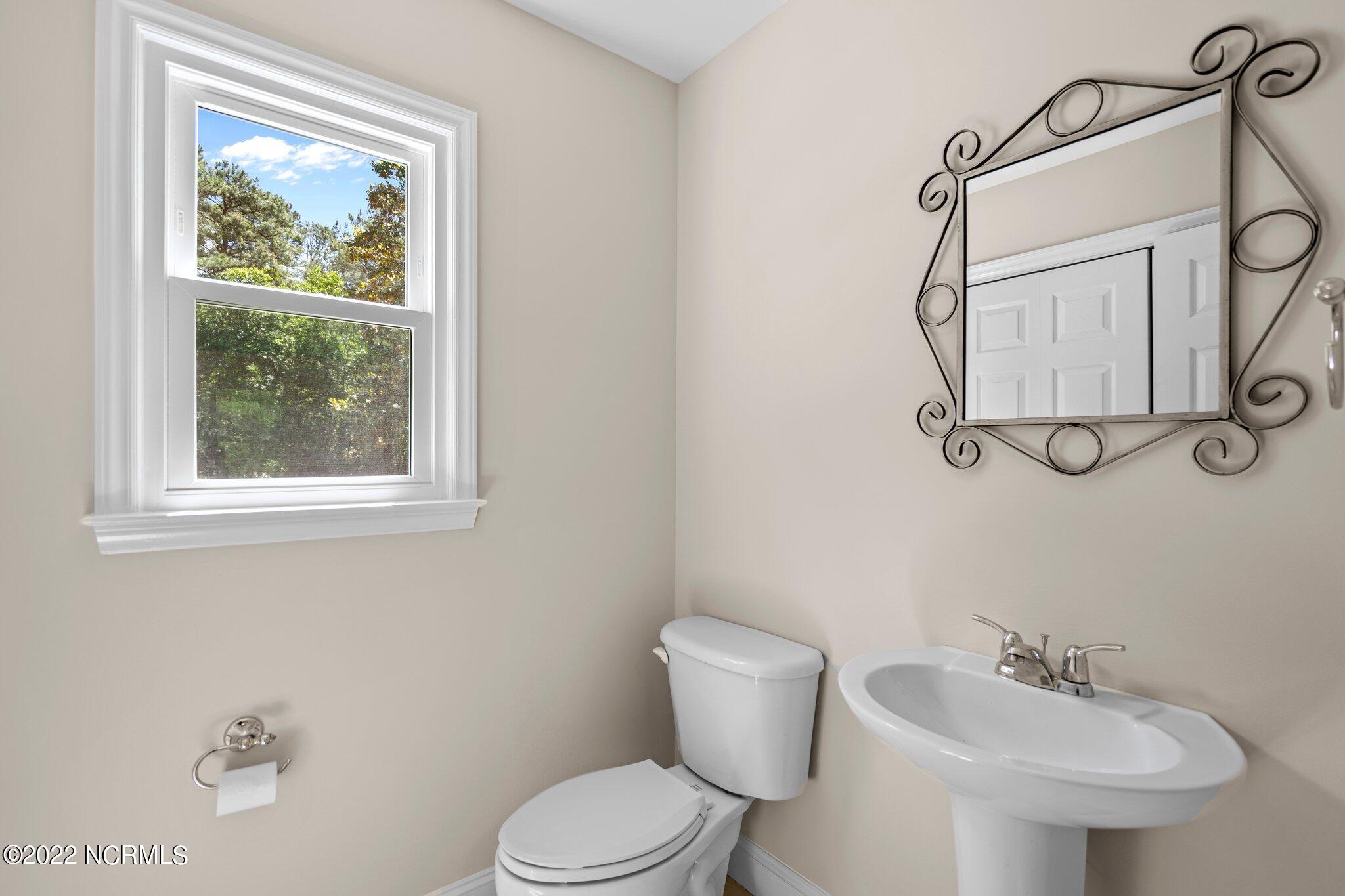 5822 Dekker Road Castle Hayne, NC 28429 - Photo 23 of 59 Half Bath