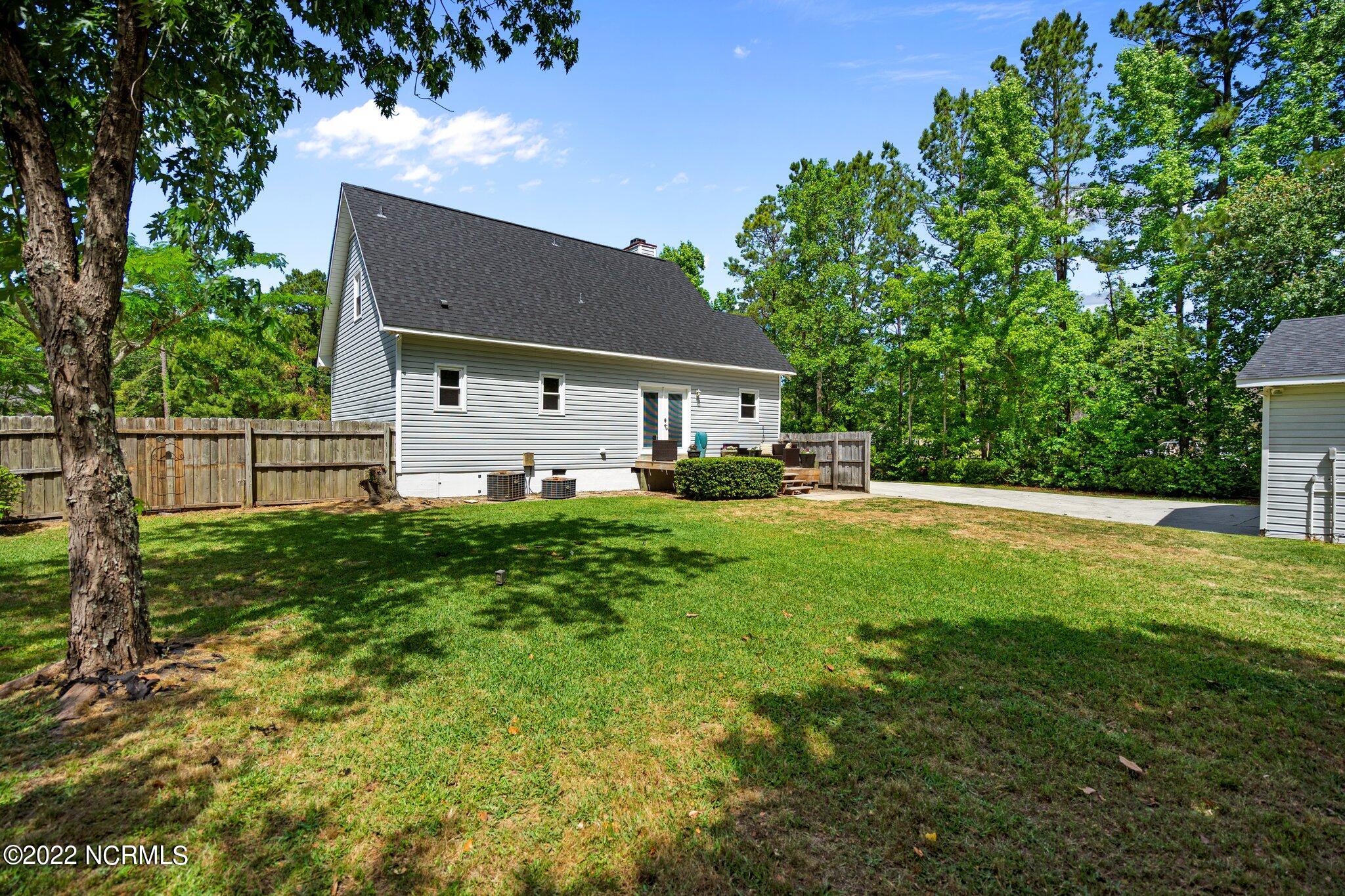 5822 Dekker Road Castle Hayne, NC 28429 - Photo 49 of 59 Back yard