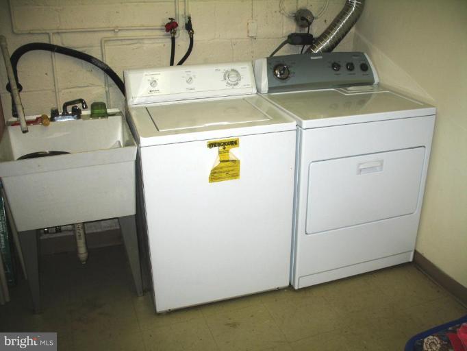 11914 Centerhill Street Silver Spring, MD 20902 - Photo 8 of 13 Laundry Area 1