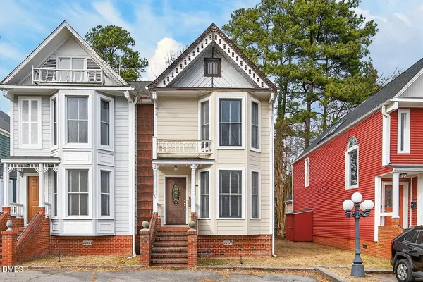 $289,000 | 2502 Chapel Hill Road, Unit A, Durham, NC 27707