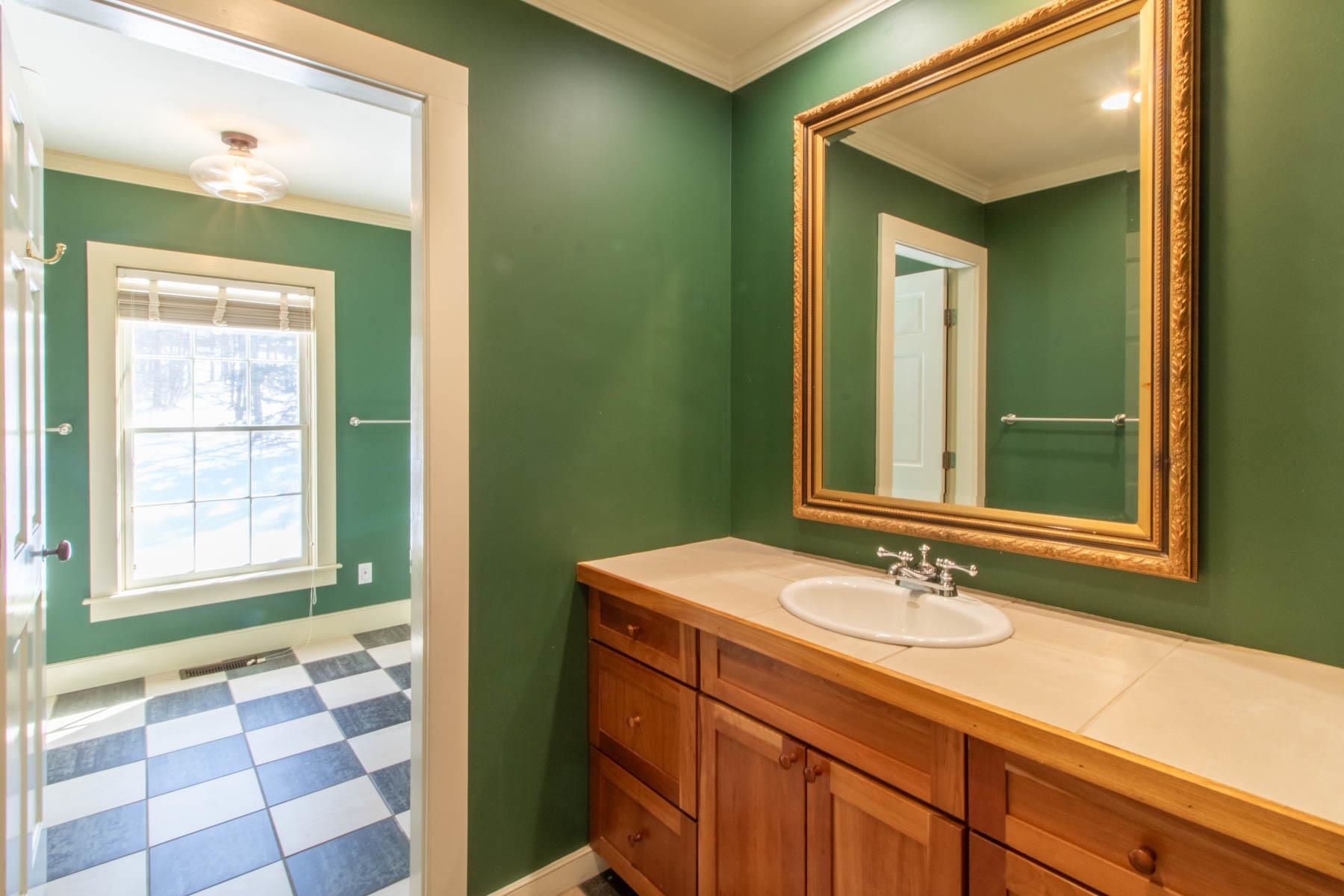 3311 Perry Hill Road Waterbury, VT 05676 - Photo 17 of 40