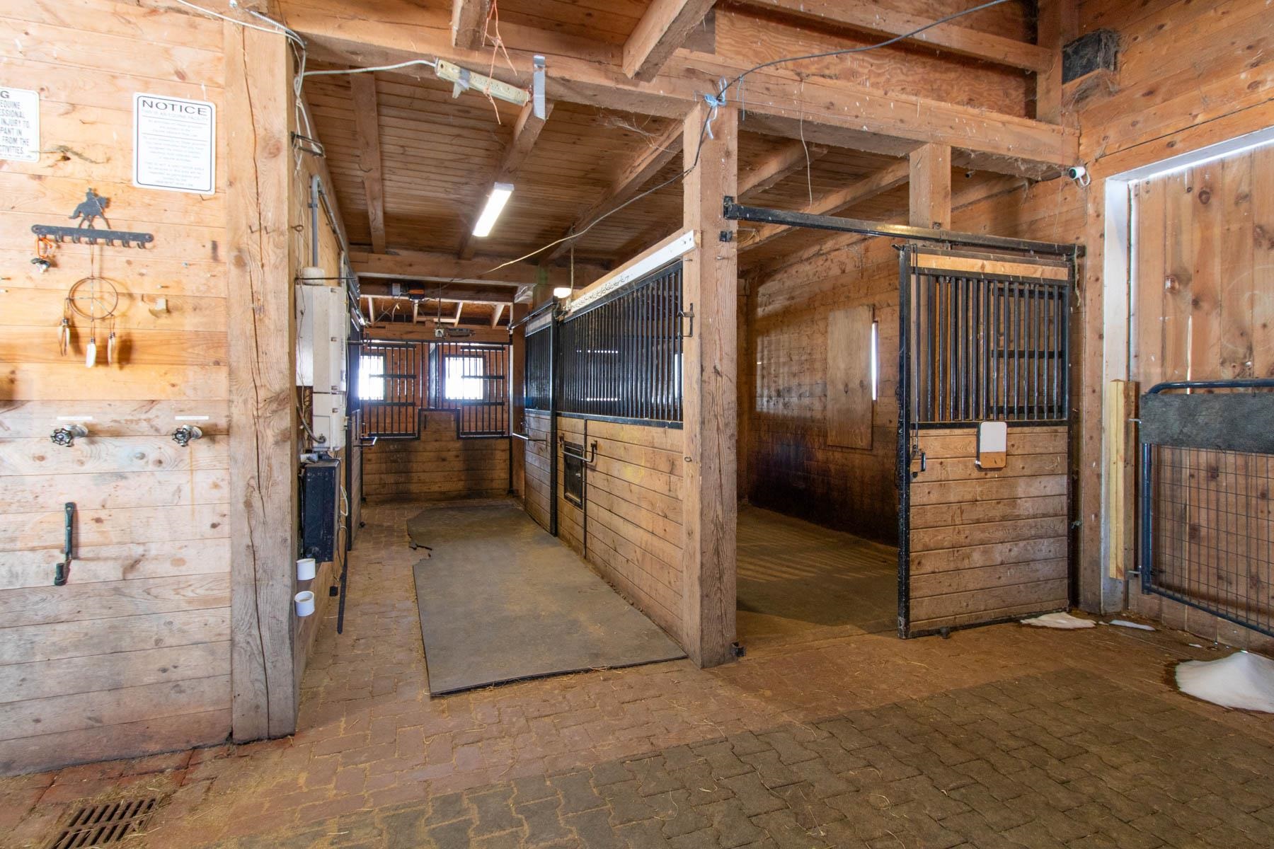 3311 Perry Hill Road Waterbury, VT 05676 - Photo 29 of 40