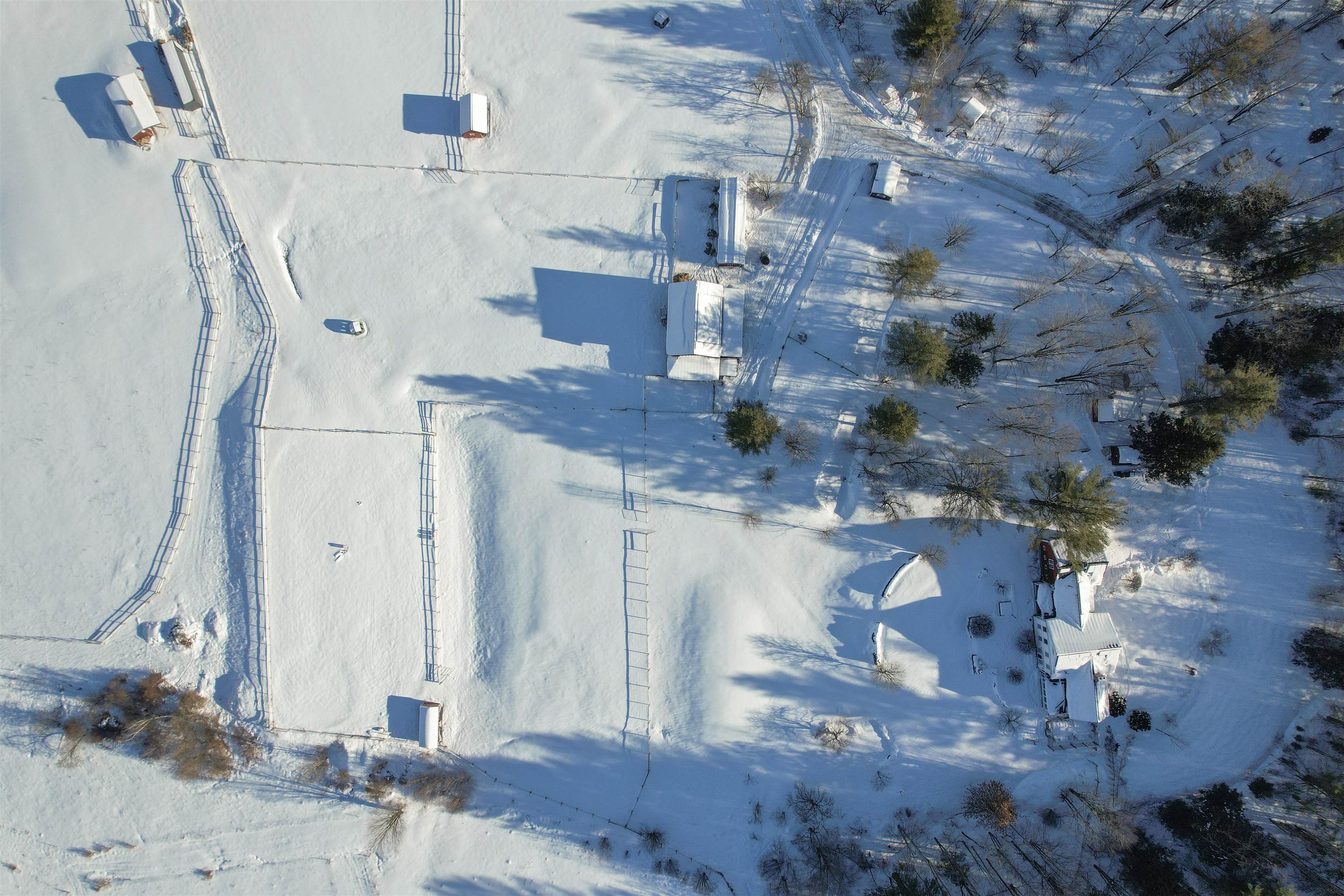 3311 Perry Hill Road Waterbury, VT 05676 - Photo 35 of 40