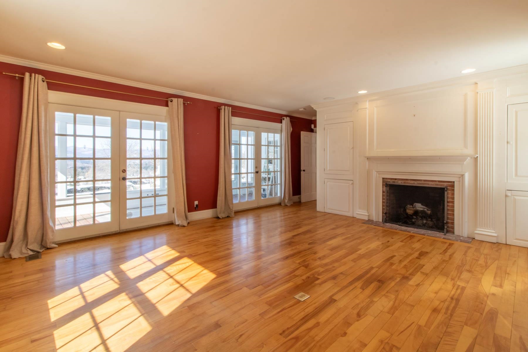 3311 Perry Hill Road Waterbury, VT 05676 - Photo 6 of 40