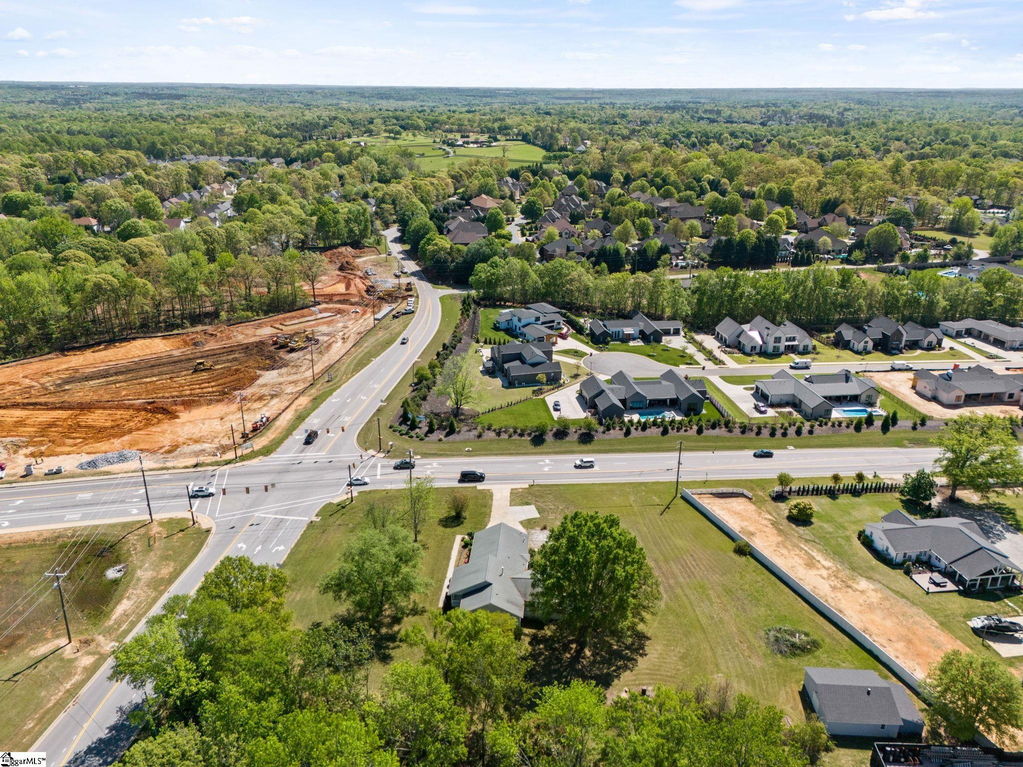 2604 Roper Mountain Road Simpsonville, SC 29681 - Photo 42 of 43