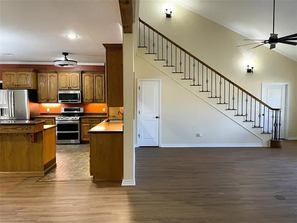 $760,000 | 107 S Highway, Wortham, TX 76693