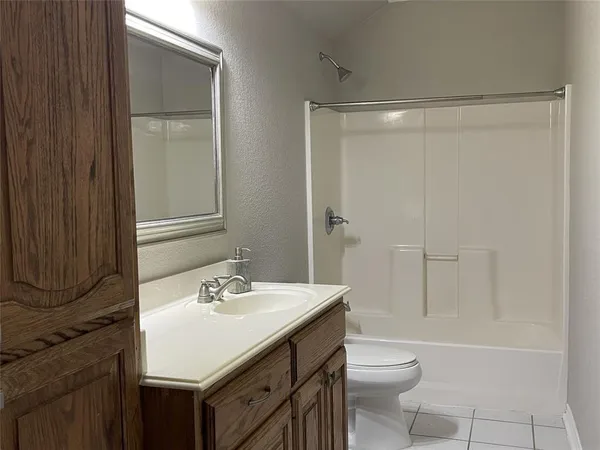 $760,000 | 107 S Highway, Wortham, TX 76693