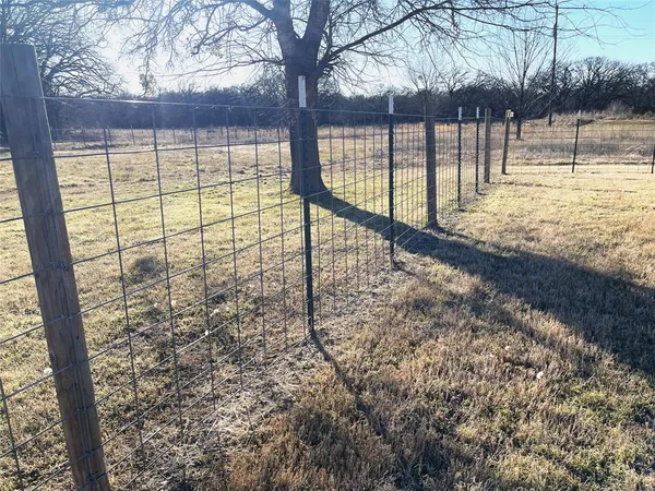 $760,000 | 107 S Highway, Wortham, TX 76693