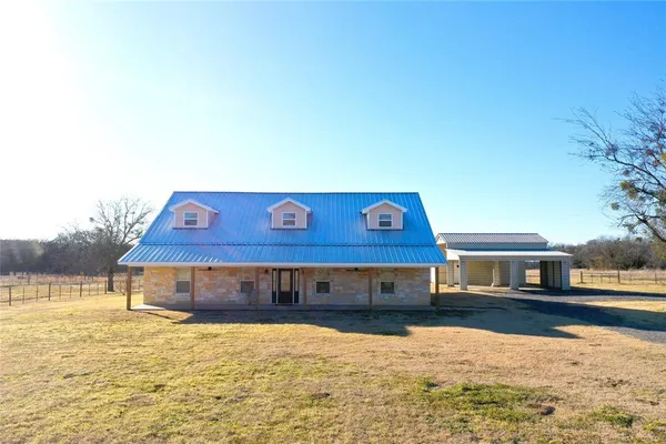 $760,000 | 107 S Highway, Wortham, TX 76693