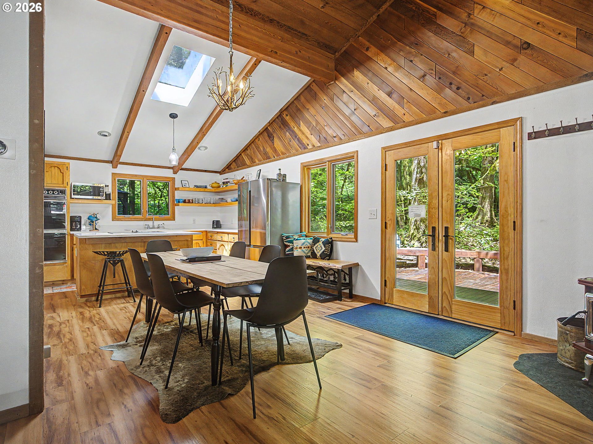 21220 East Crater Court Rhododendron, OR 97049 - Photo 6 of 48