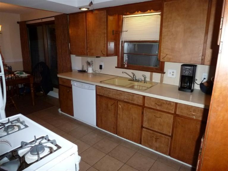 1043 Horton Road Muskegon, MI 49445 - Photo 3 of 17 Additional Photo