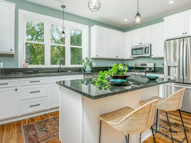 $625,000 | 63 Vandalia Avenue, Asheville, NC 28806