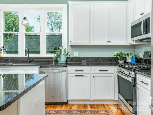 $625,000 | 63 Vandalia Avenue, Asheville, NC 28806