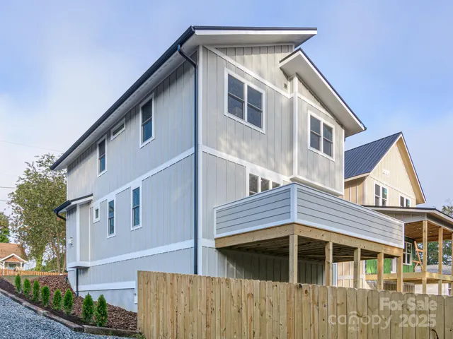 $625,000 | 63 Vandalia Avenue, Asheville, NC 28806