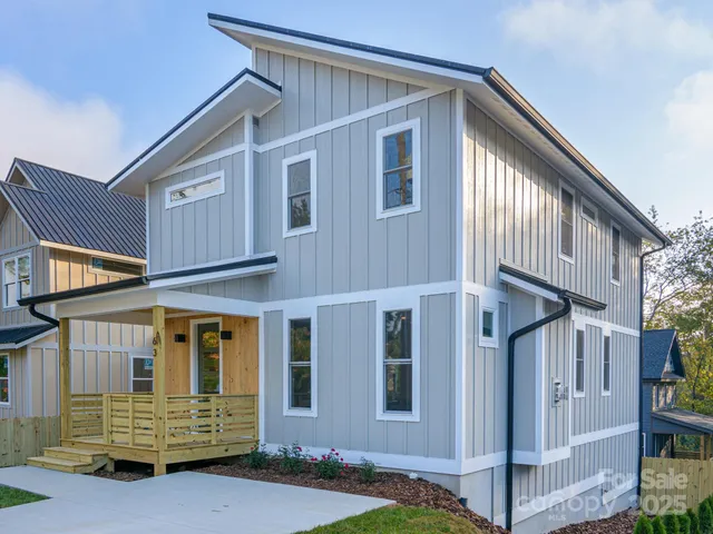 $625,000 | 63 Vandalia Avenue, Asheville, NC 28806