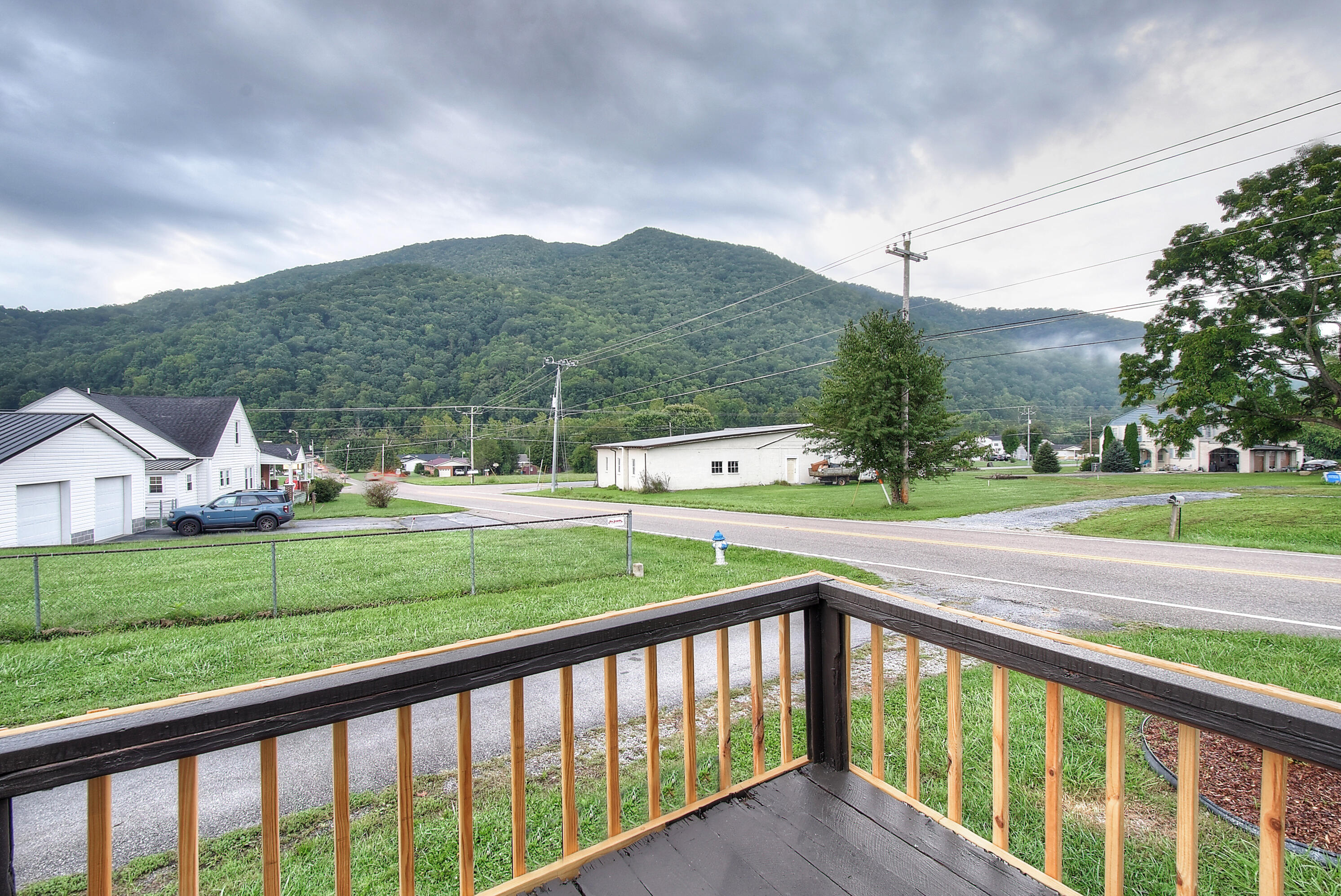 3345 Gap Creek Road Hampton, TN 37658 - Photo 9 of 33 9