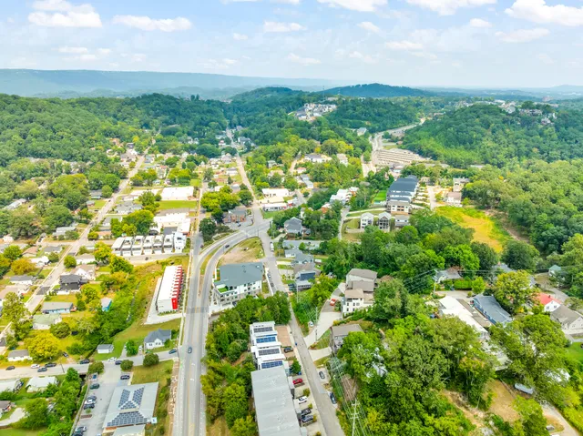 $349,000 | 618 Hamilton Avenue, Chattanooga, TN 37405